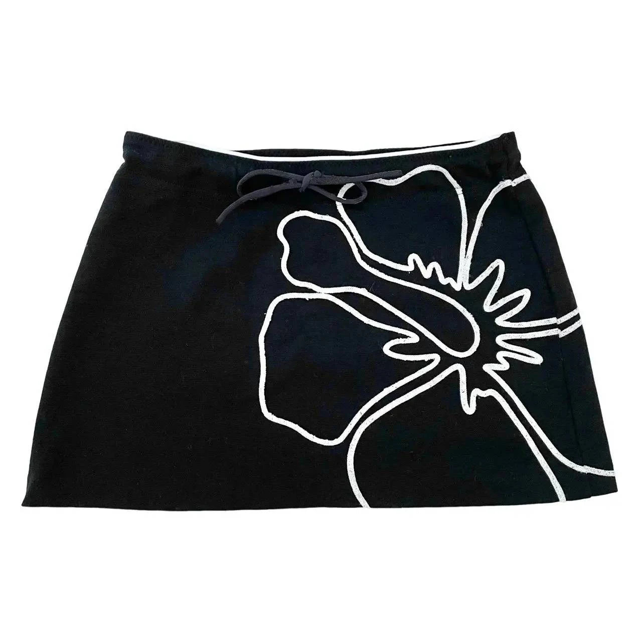 Ruffle Skull Skirt